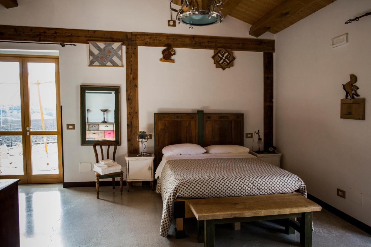 B&B Il Cavallino Civitanova Alta Exterior photo